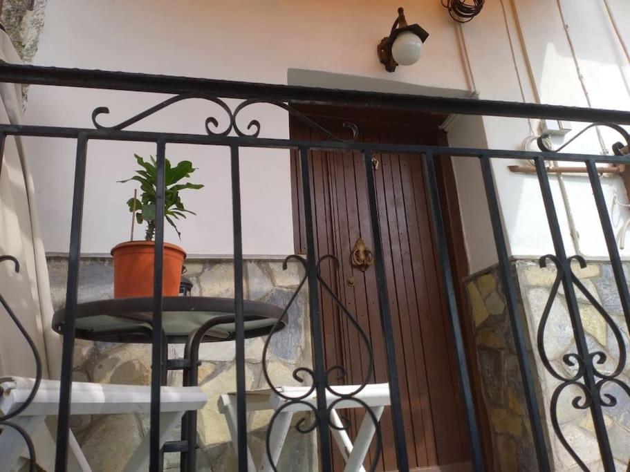 Athena'S Guest House Stagiates Exterior photo